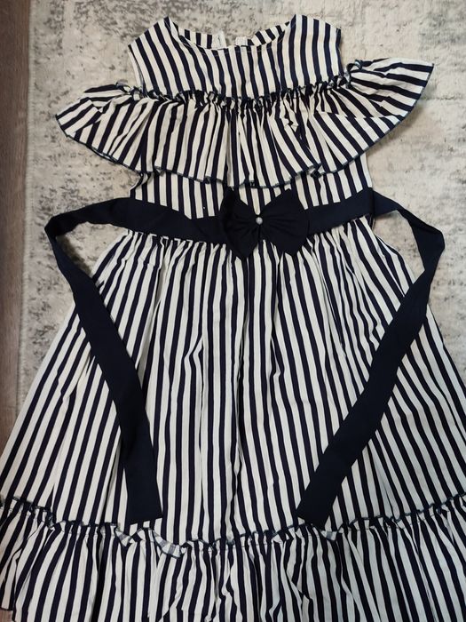 Платье на девочкк