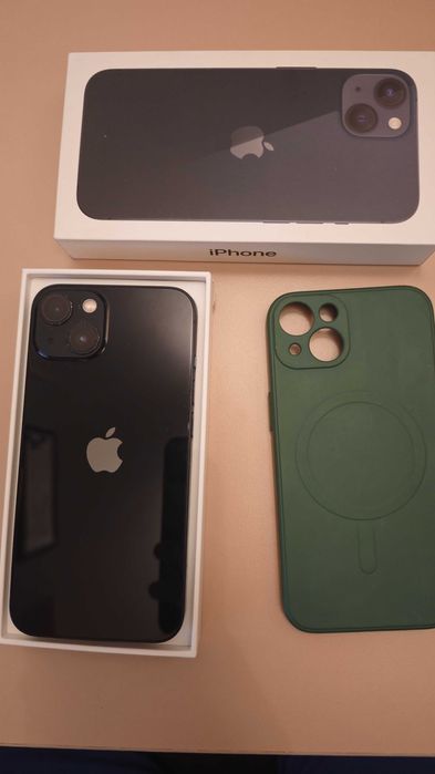 iPhone 13 Midnight 128GB cu cutie si husa