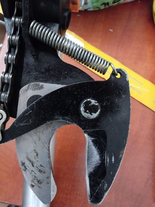 Foarfeca universala lunga Fiskars UP84