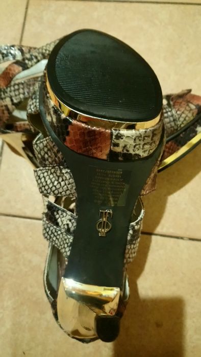 Jennifer Lopez и Jimmy Choo дамски обувки на висок ток