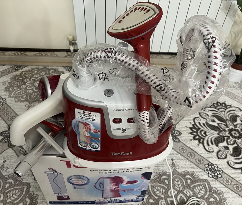 Паровой утюг Tefal