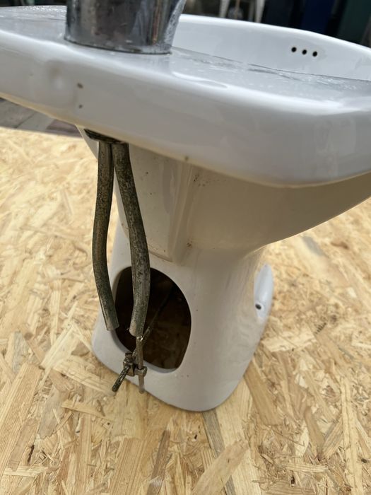 bideu in conditii foarte bune