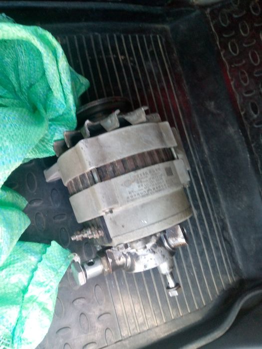 Dinam starter satiladi 24 v