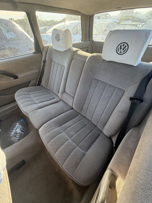 VW пасат Б3 GL Комби 1.8 Бензин – НА ЧАСТИ