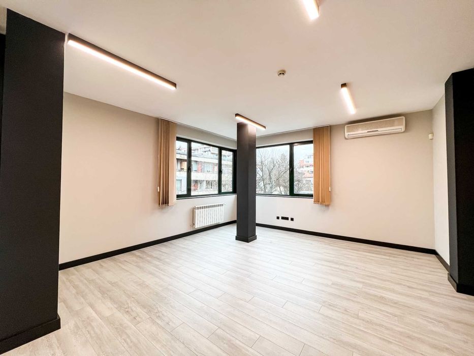 Дава се под наем Офис в София, Лозенец - 106 кв.м за 1180 € - Снимка #2