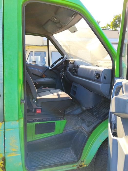 Mercedes Sprinter 208D