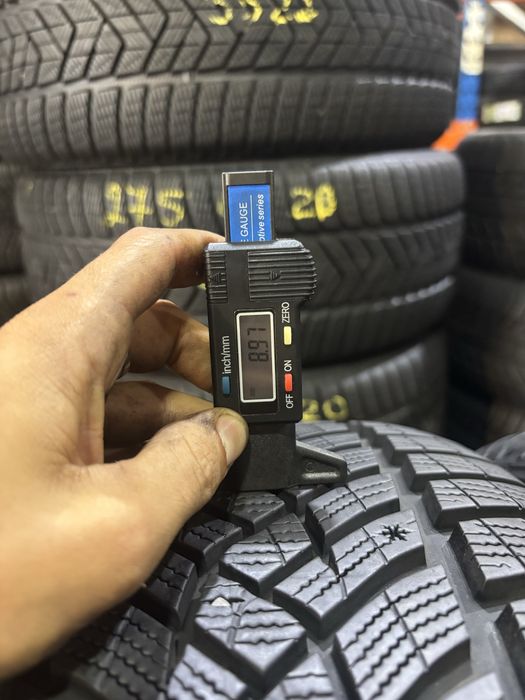 Anvelope Iarna 255/45/20 GoodYear UltraGrip Performance 255 45 20 R20