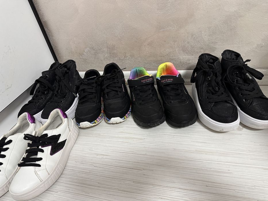 Adidasi fete marimea 33,5  34