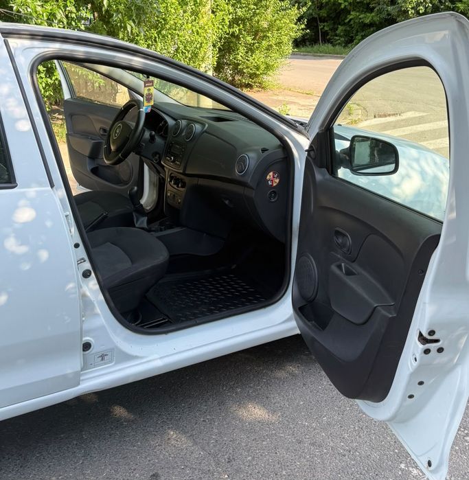 DACIA Logan 2016 — imagine 5
