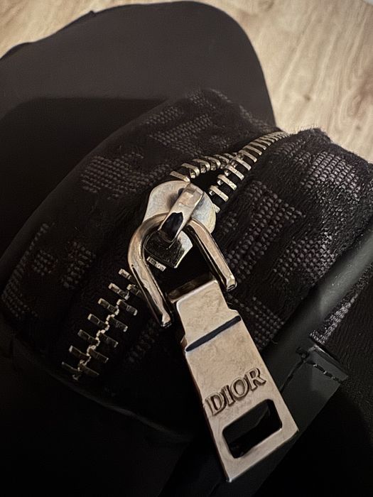 Christian Dior-Автентична чисто нова мъжка чанта