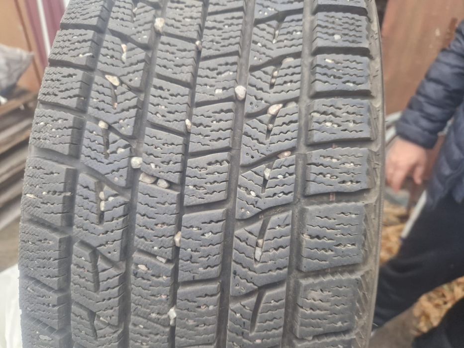 Продам шины 235/55/19
