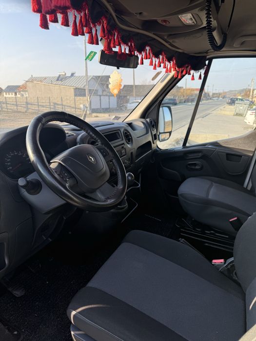 2x RENAULT MASTER 2019 LIFT 10 europaleti