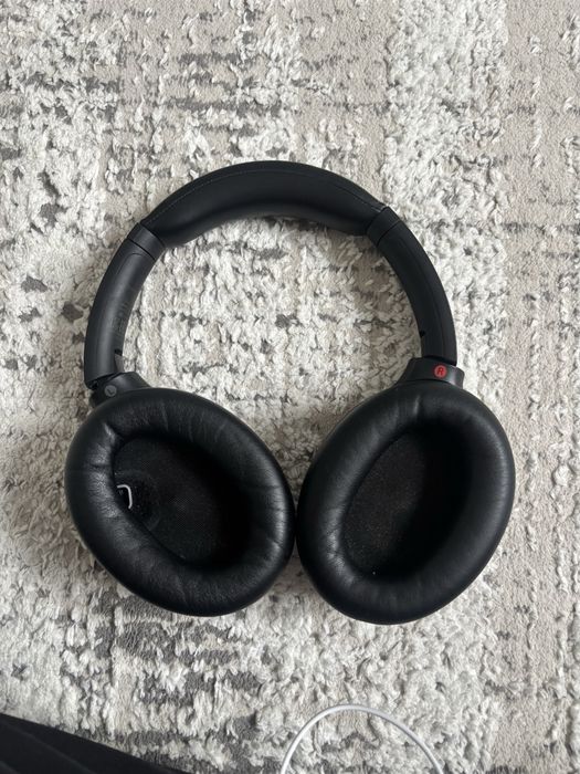 Наушники Sony WH 1000XM4