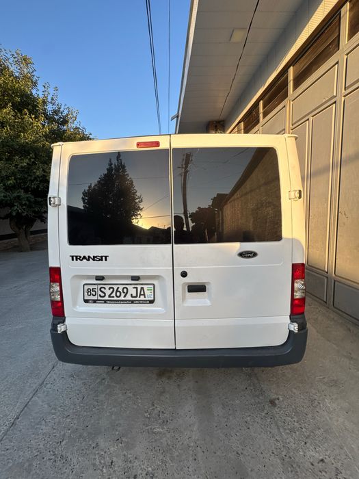 Ford transit gruzavoy