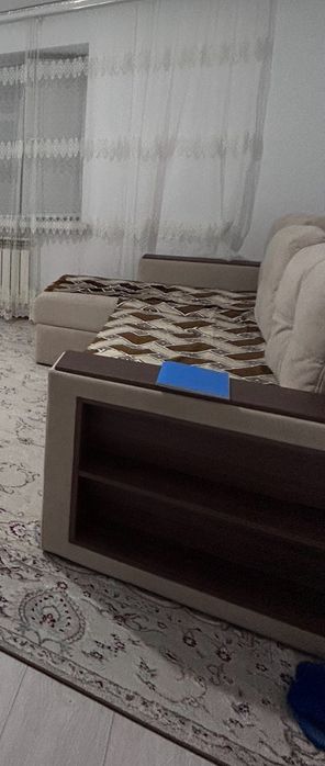 Продам угловой диван новый