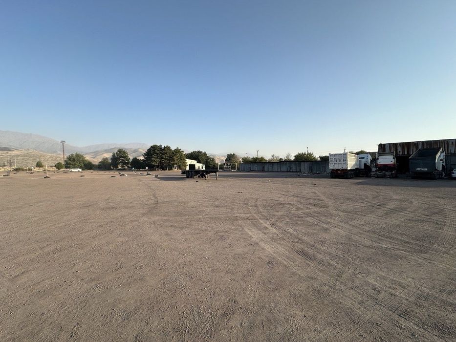 Продается территория 5,8 Га под логистику, первая линия, город Ангрен