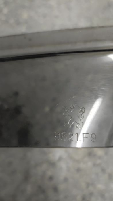 Ветробран за Пежо (Peugeot) 307
