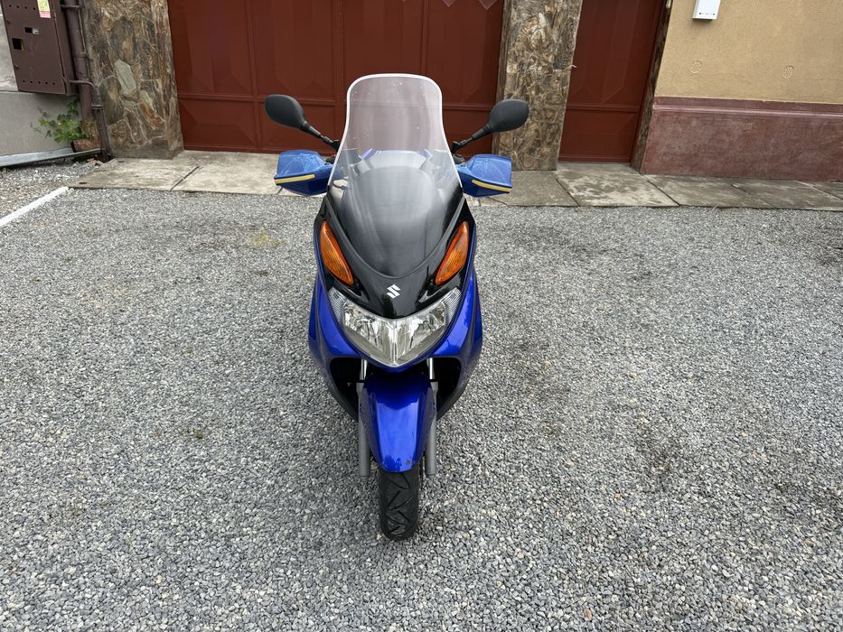 Scuter Suzuki Burgman 125 cmc
