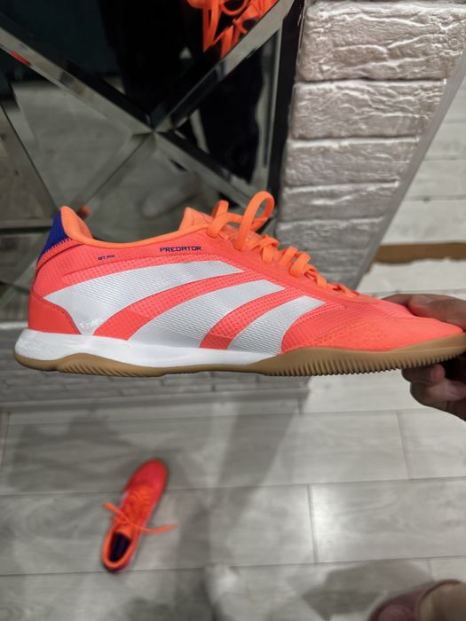 Футзалки Adidas Predator 43,3 размера