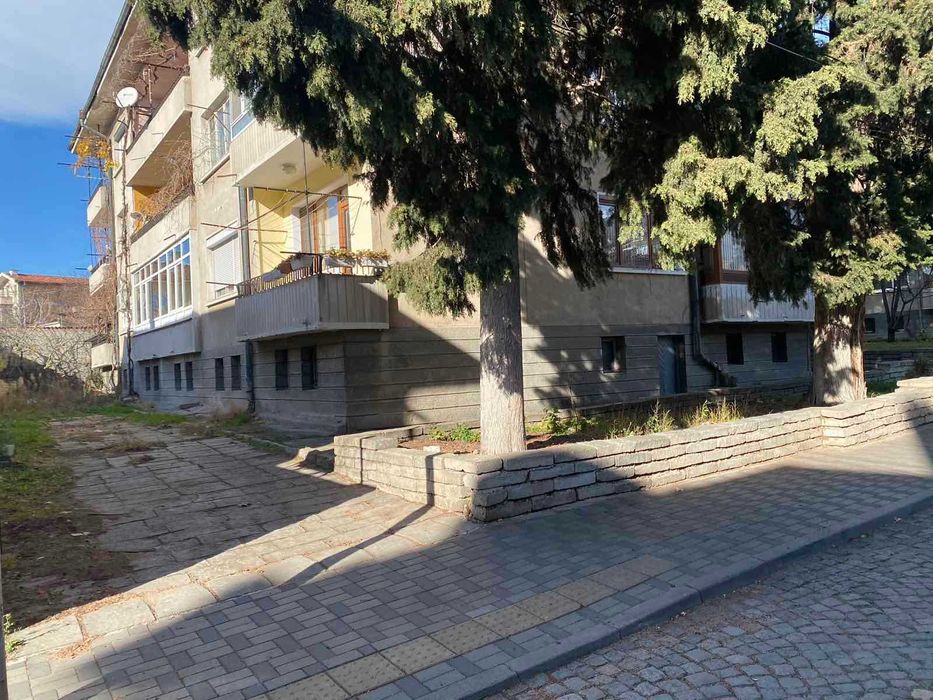 Продава се Тристаен апартамент в Карлово - 100 кв.м за 1173 €/кв.м - Снимка #14