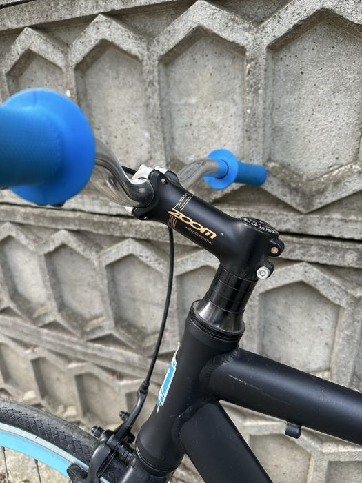 Vând cursieră single speed