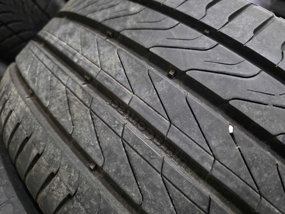 2бр Летни гуми 235 50 18 - Continental