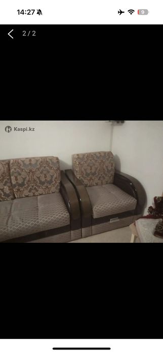 Срочно продам диван с креслом