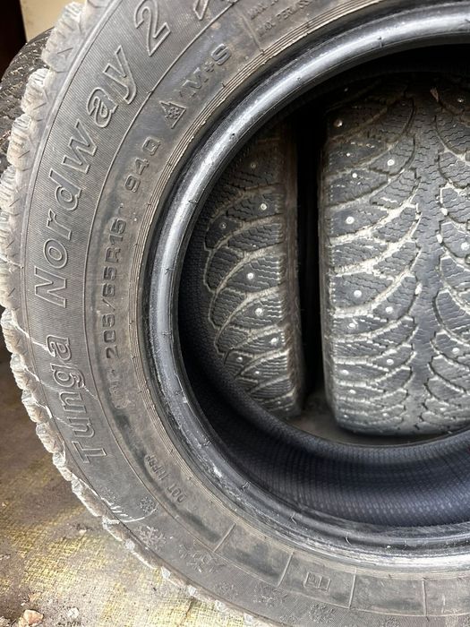 Зимнык шины машины