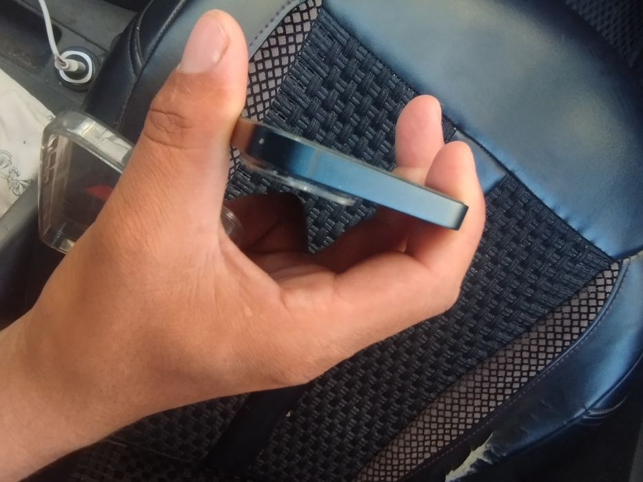 Iphone 13mini holati tiniq 128 tali 76 yomkis
