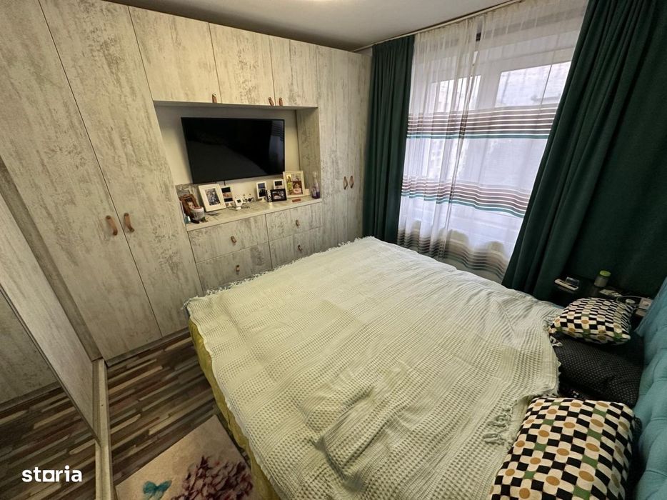 Apartament 4 camere | Calea Mosilor | 82 mp | Centrala proprie | Loc d
