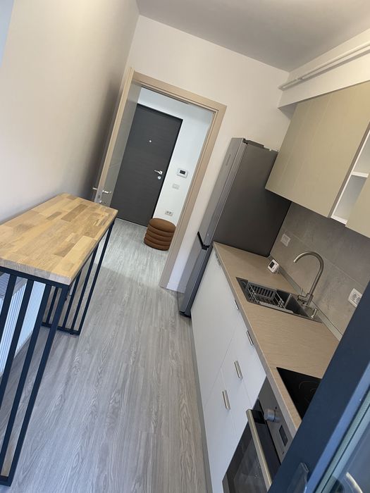 Inchiriez studio/garsoniera