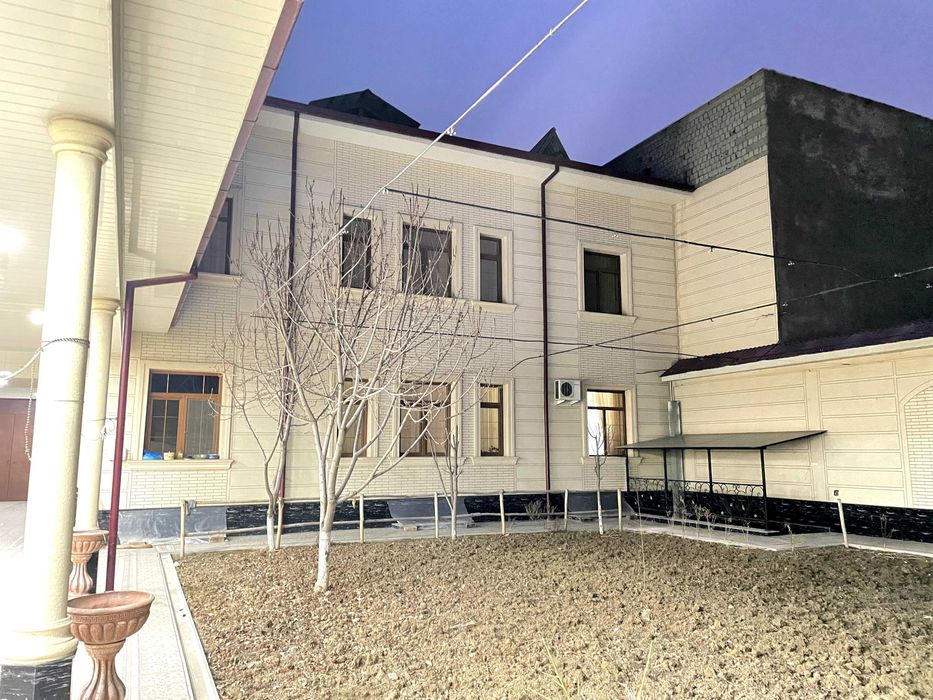 Uy sotiladi 8 sotix olmazor tumani chuqursoy