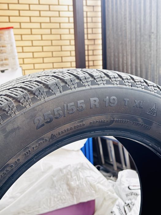 Продам резина Continental 255/55/R19
