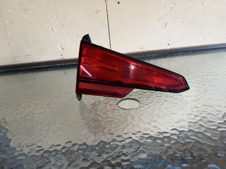 Stop dreapta haion Audi A4 B9