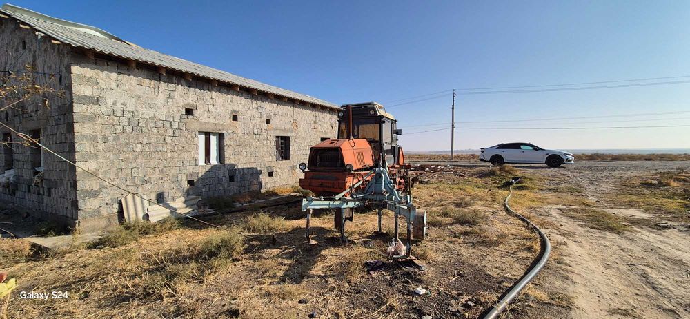 БТ 150. BT 150 traktor Komplekt