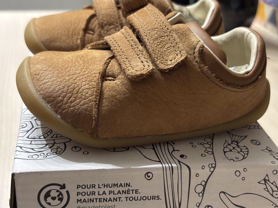 Pantofi primii pasi Clarks m20