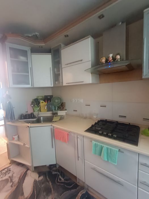 Продам кухонный гарнитур