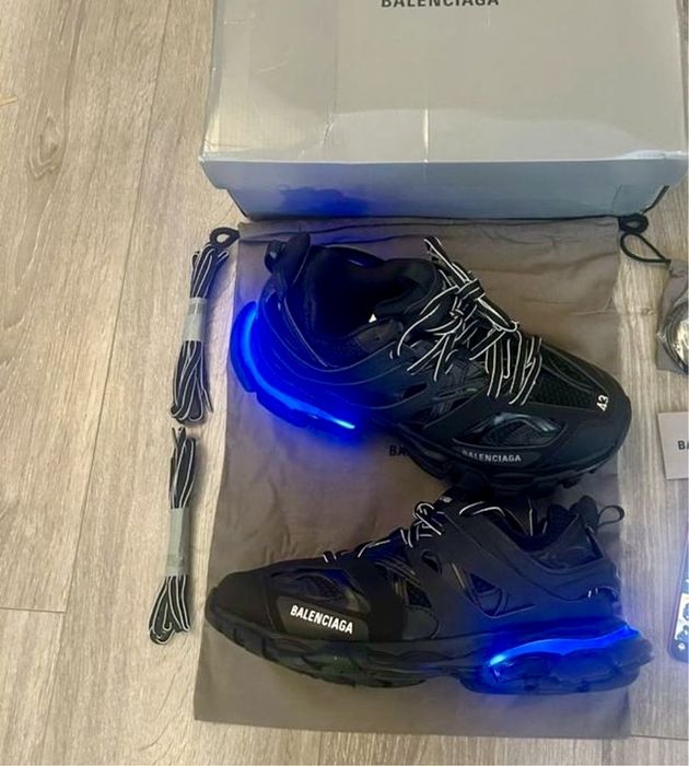 Balenciaga led track нови всички размери