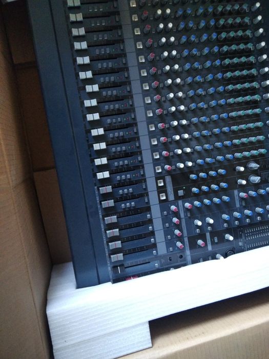 Продам микшерный пульт