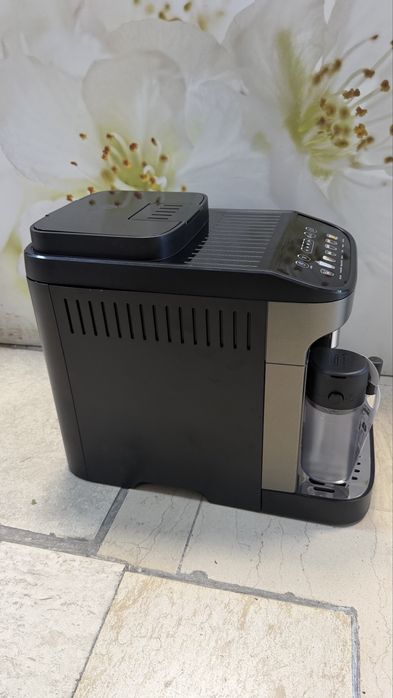 Кафеавтомат DeLonghi MAGNIFICA EVO