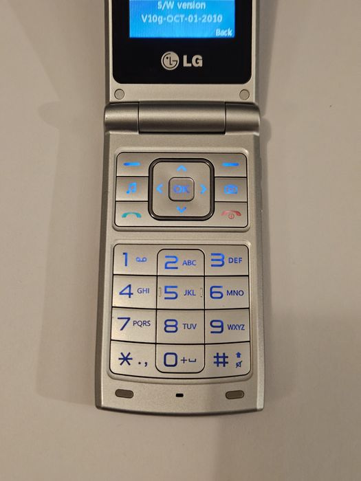 Telefon  LG A133