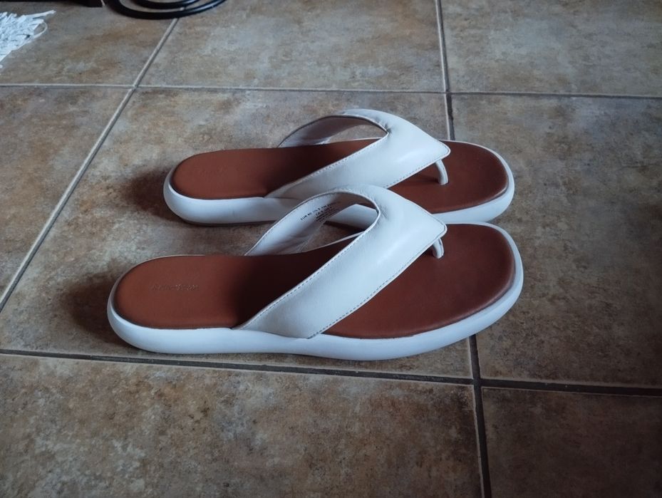 & Other Stories бели дамски чехли от естествена кожа н.39 40