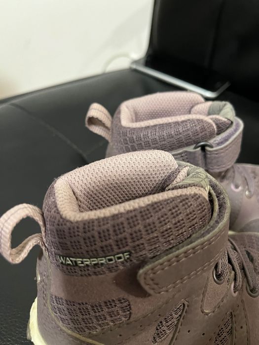 Боти водоустойчиви на марката VIKING