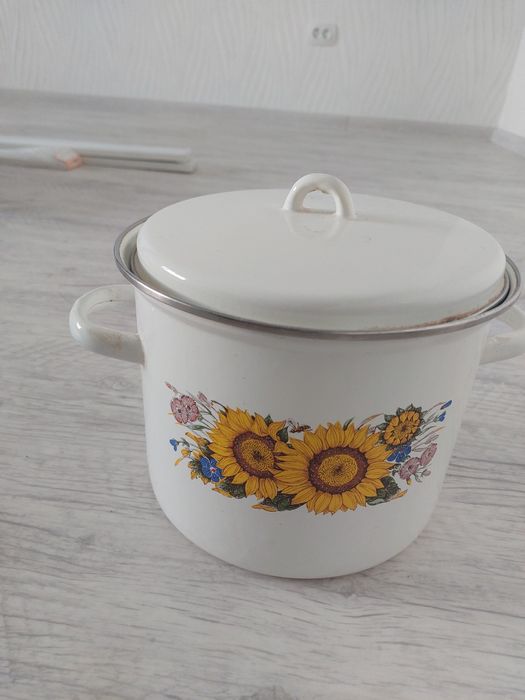 Кастрюля эмалированная 5 л.