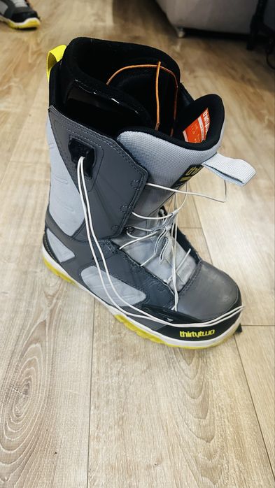 Boots snowboard Thirthytwo
