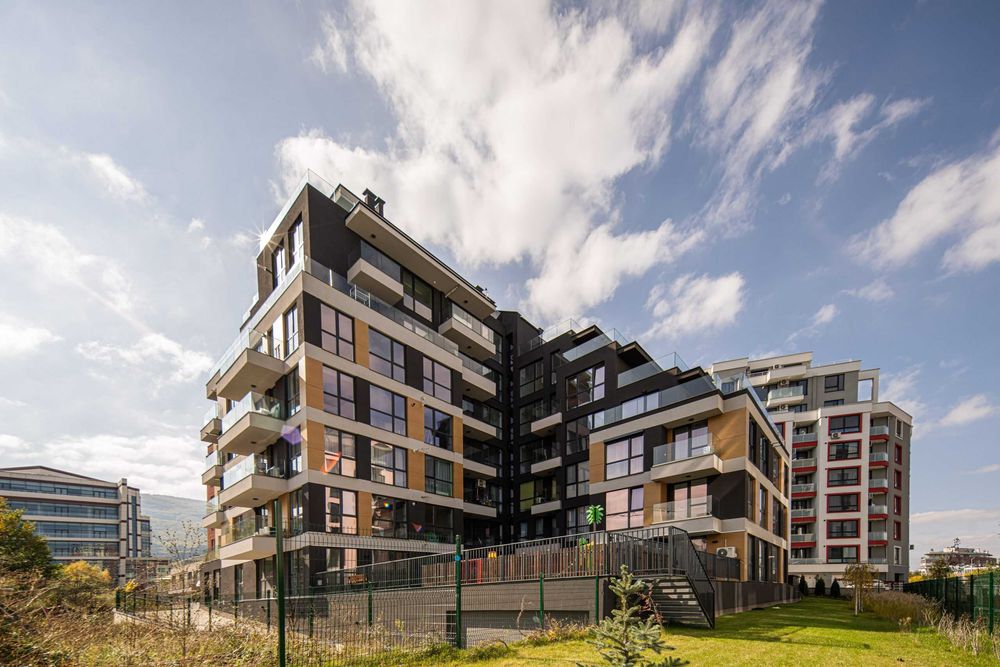 Продава се Двустаен апартамент в София, Манастирски ливади - 82 кв.м за 2744 €/кв.м - Снимка #12