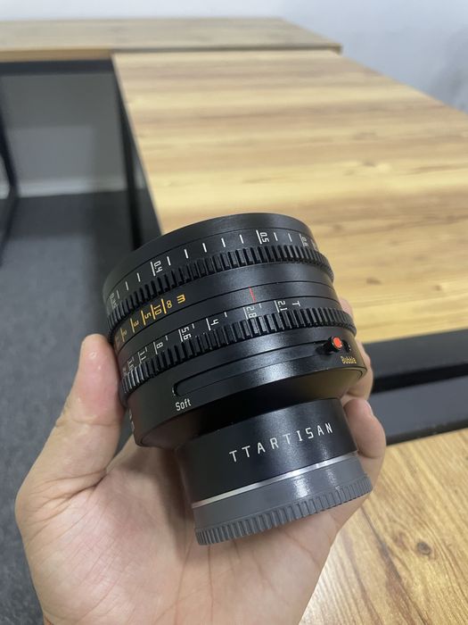 Obektiv Объектив TArtisan 35mm T2.1 Dual-Bokeh Cine Lens (Sony E)