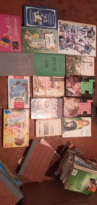 Продам книги б/у