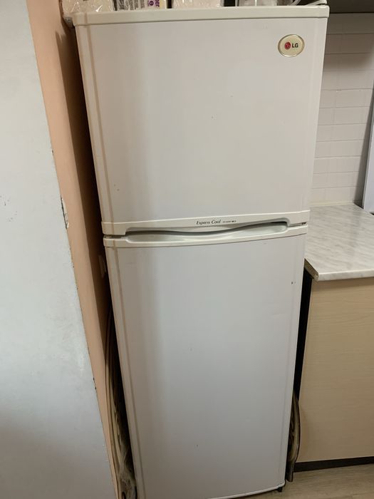 Холодильник LG безшумный