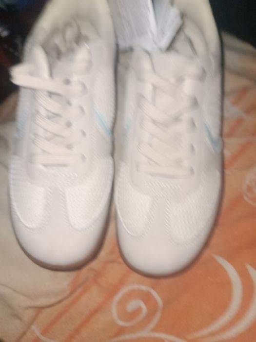 Adidași de băieți